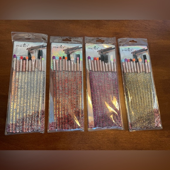 Pink Key Other - Makeup Brushes . 4 Packs. 10 Brushes In A Pack. New In Package.